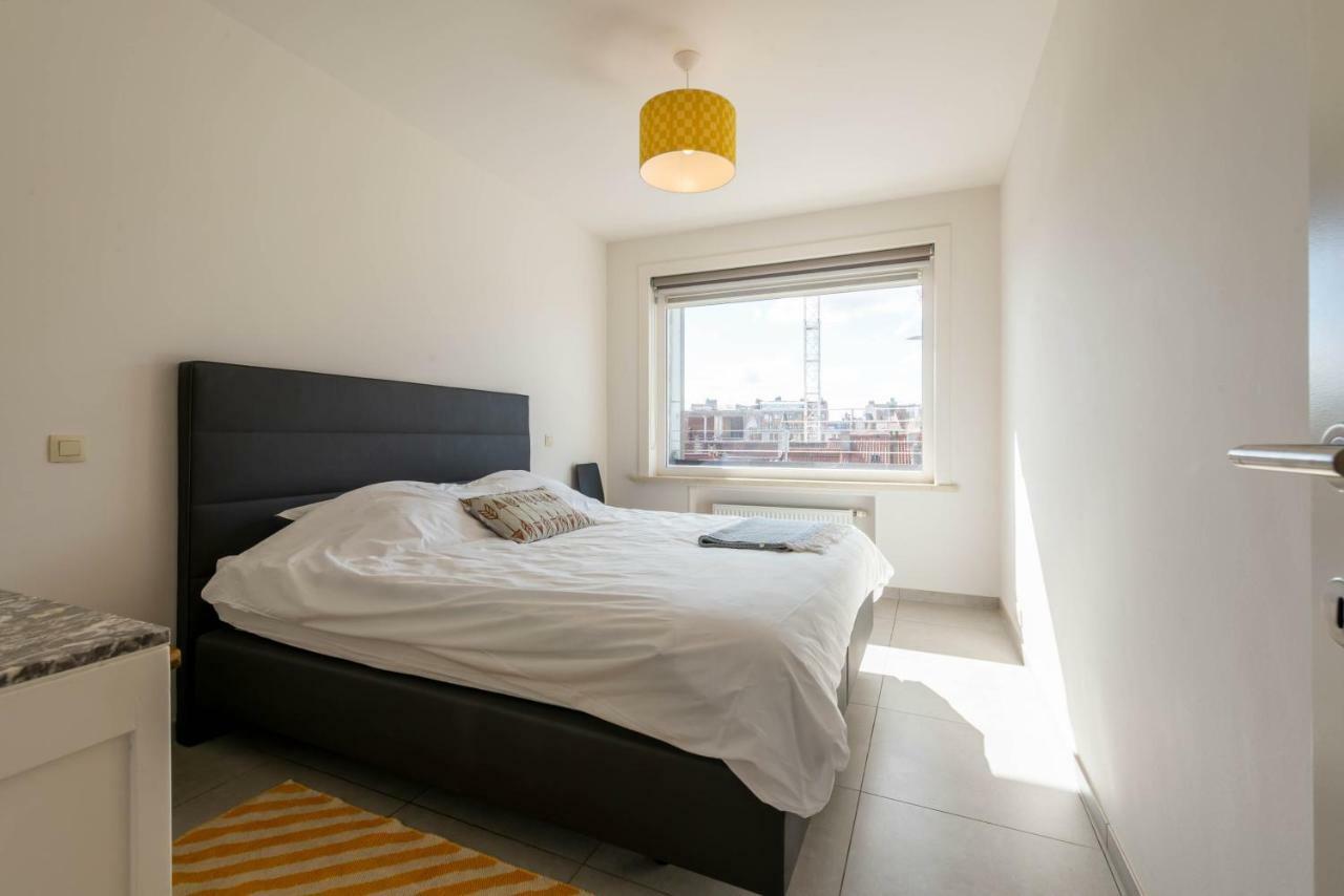 Modern Apartment With Free Parking Oostende Ngoại thất bức ảnh
