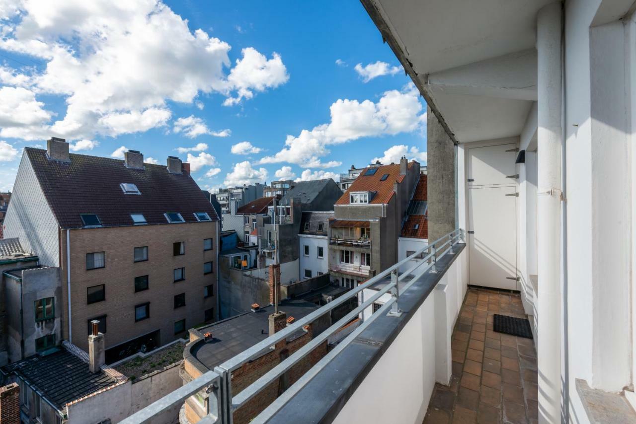 Modern Apartment With Free Parking Oostende Ngoại thất bức ảnh